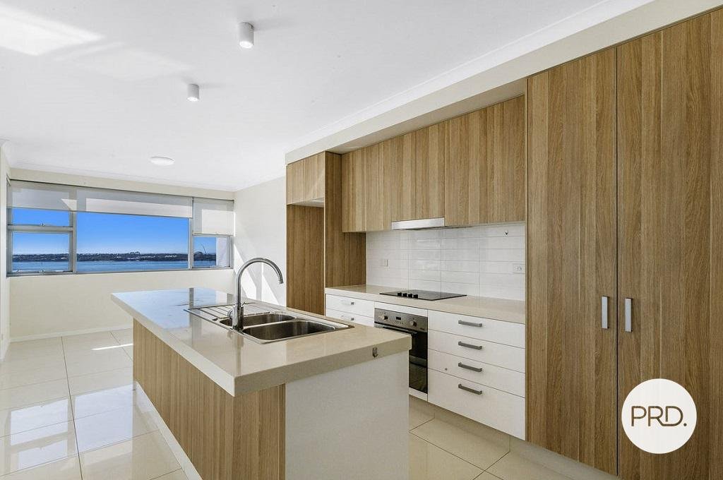 801/8 Norman Street SOUTHPORT 3