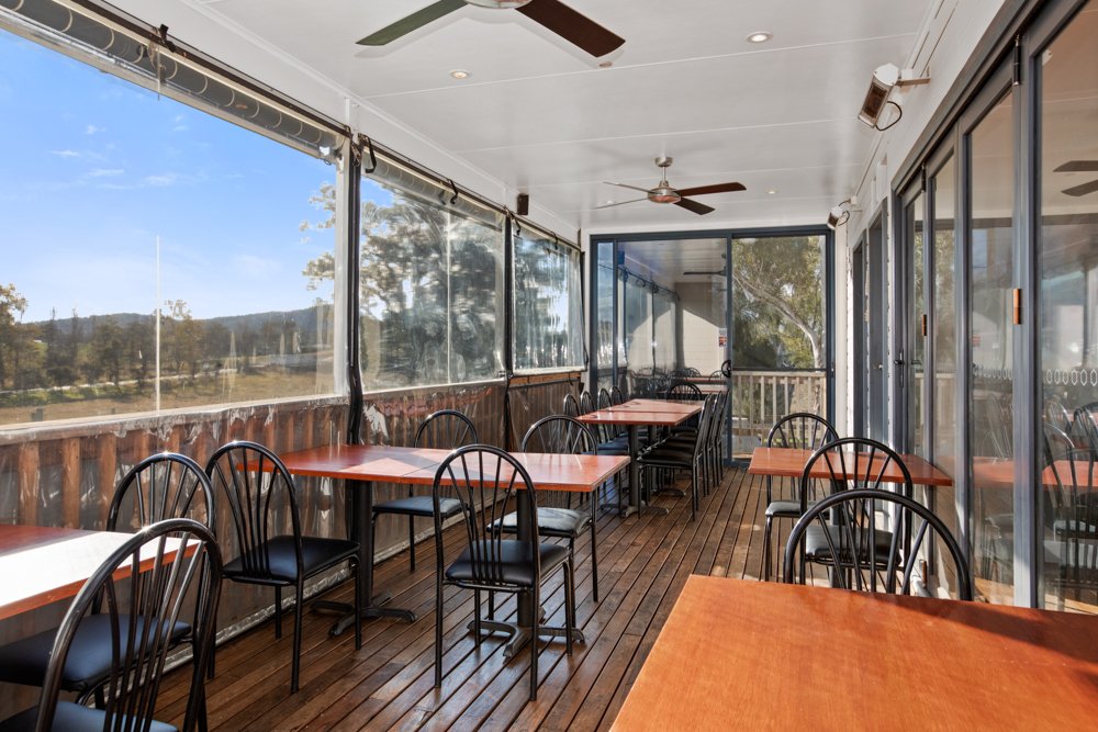 802 Gresford Road VACY 7