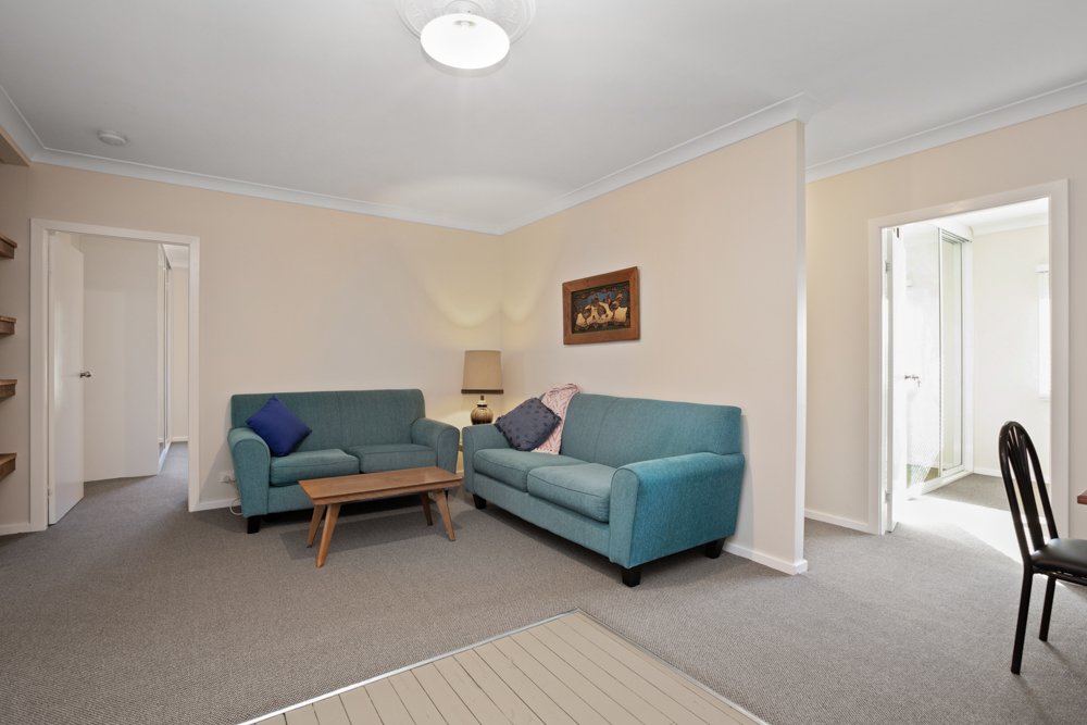 802 Gresford Road VACY 10