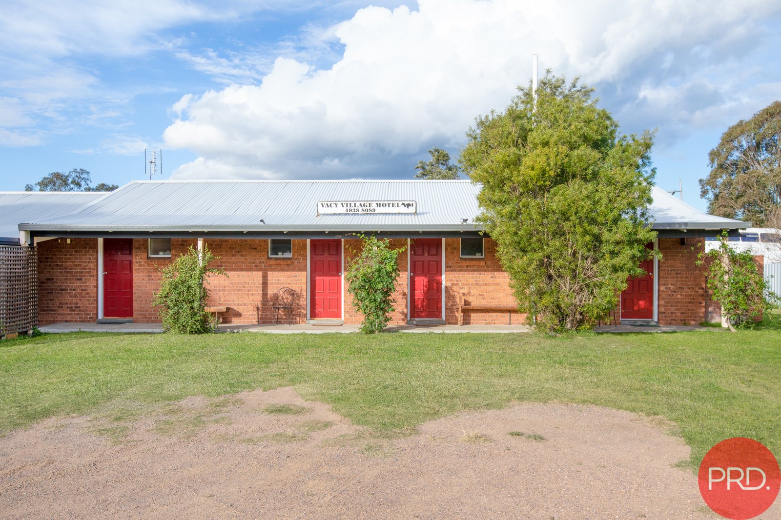 802 Gresford Road VACY 34