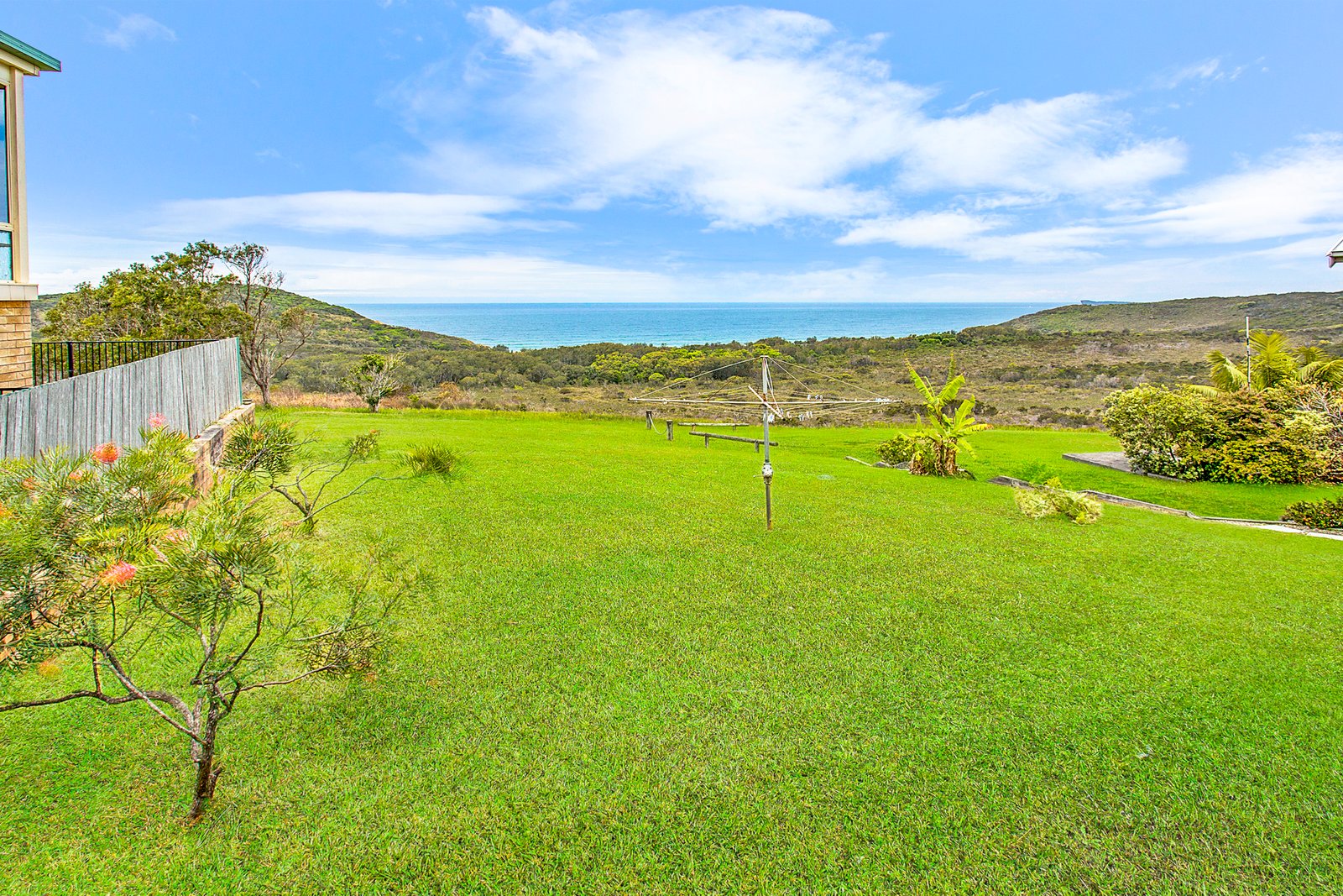 802 Ocean Drive BONNY HILLS 10