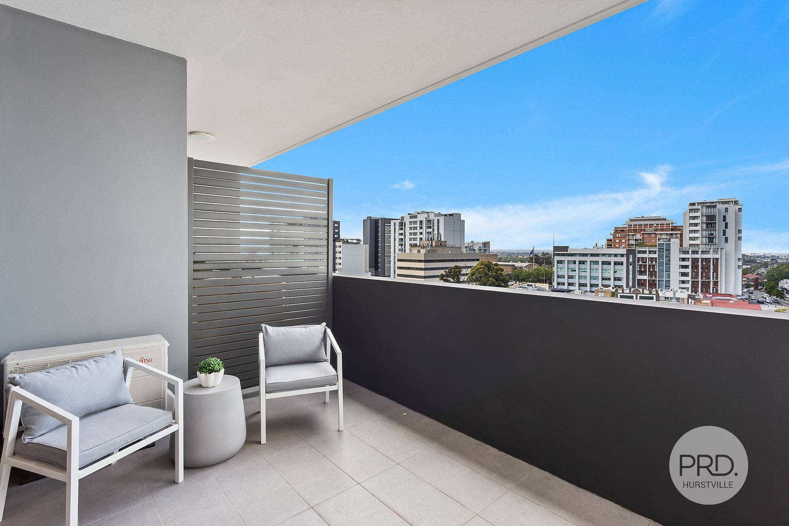 802/12-14 Woniora Road HURSTVILLE 8
