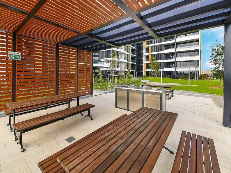 802/128 Banks Avenue PAGEWOOD 8
