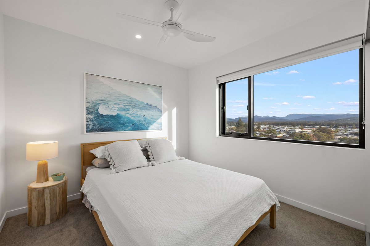 802/3 Twenty-Third Avenue PALM BEACH 3