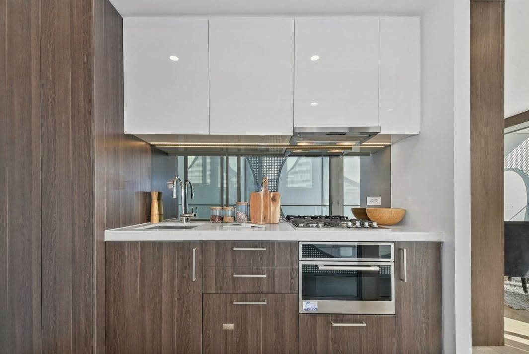 802/84-108 Anzac Parade KENSINGTON 3