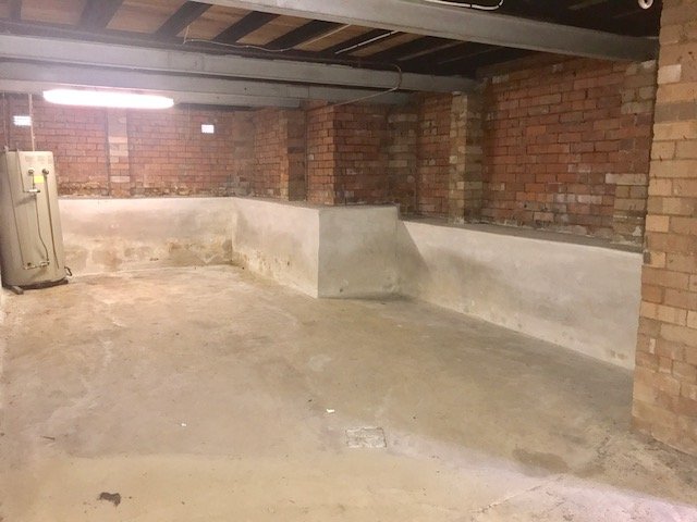 803 Henry Lawson Drive PICNIC POINT 11