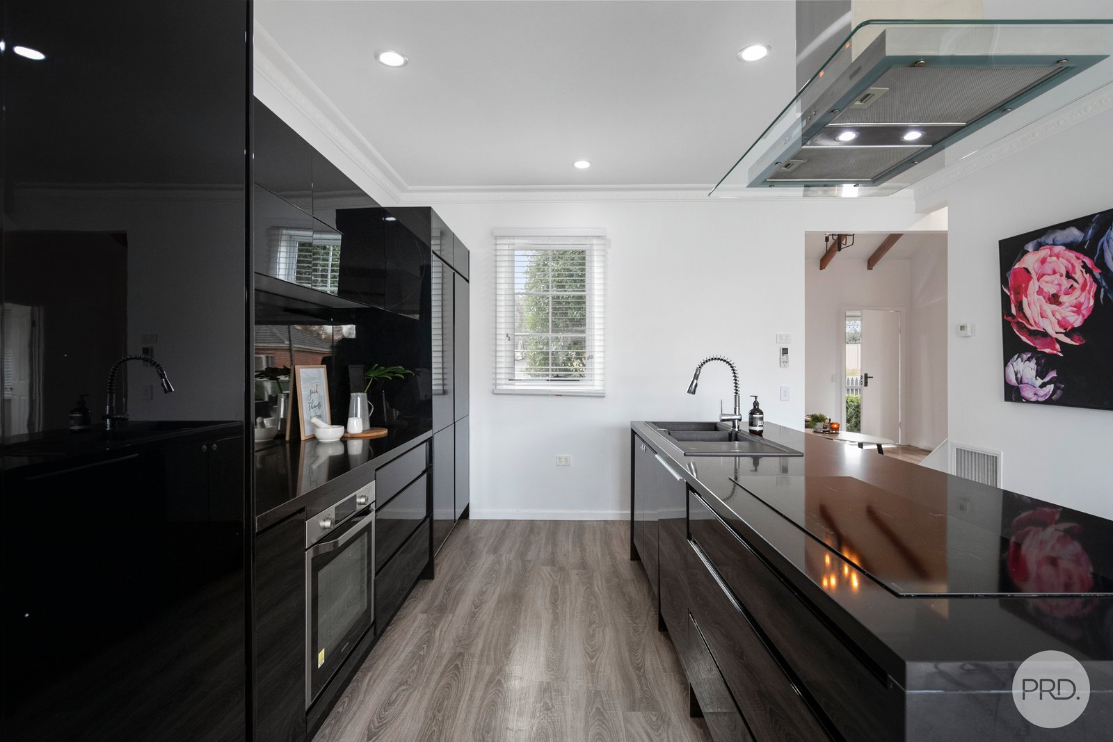 803 Ripon Street South REDAN 6