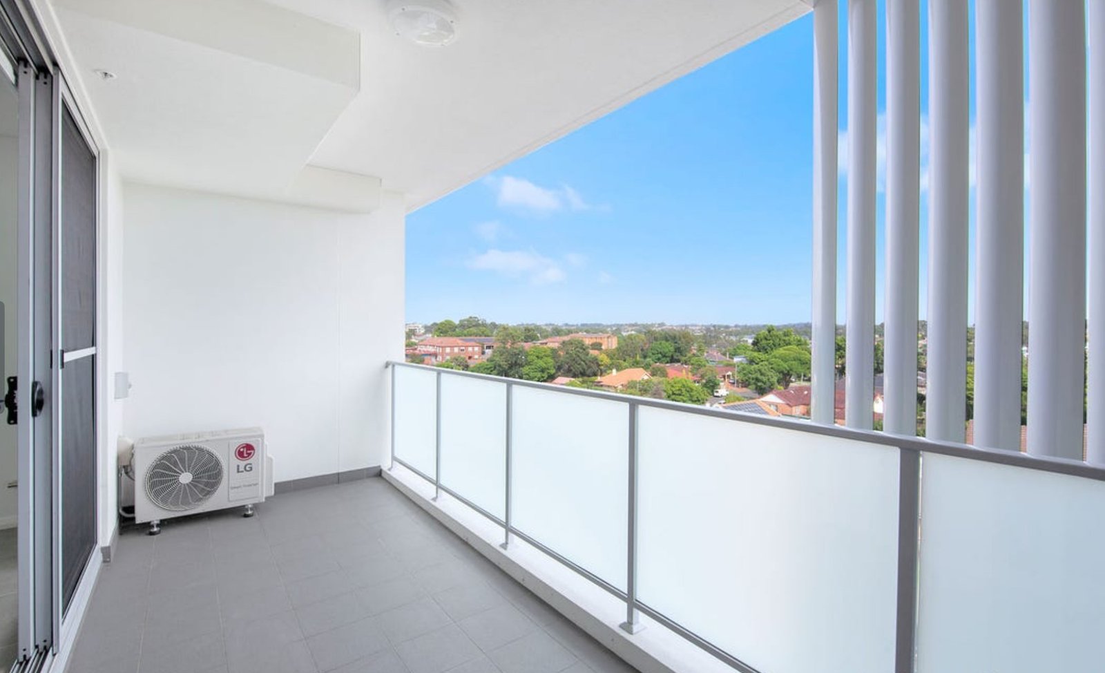 803/108 Station St  Wentworthville 3