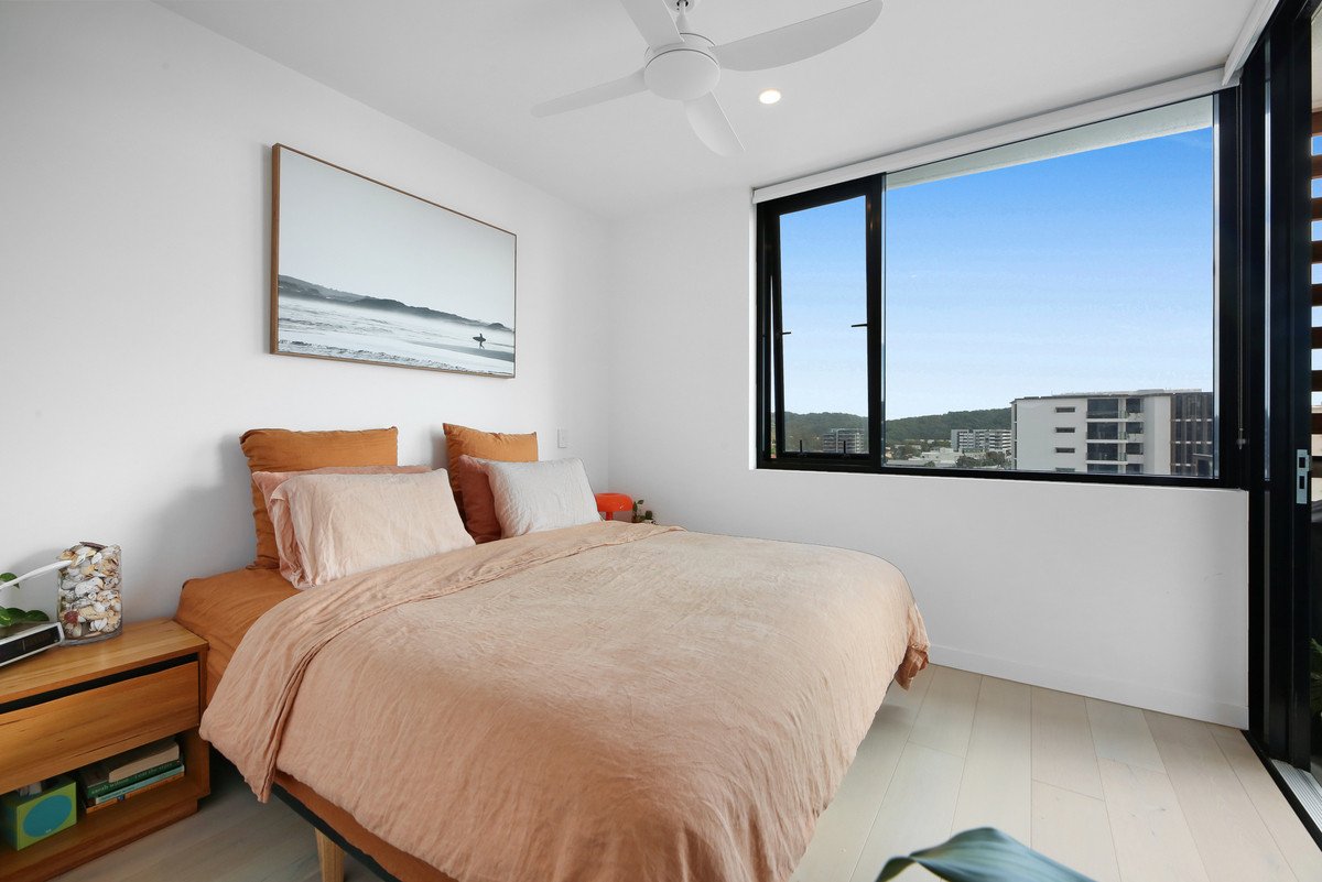 803/3 Twenty Third Avenue Palm Beach 11