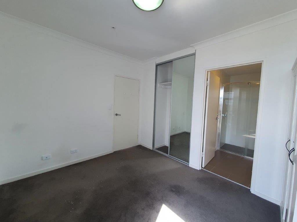 803/420 Macquarie Street LIVERPOOL 8