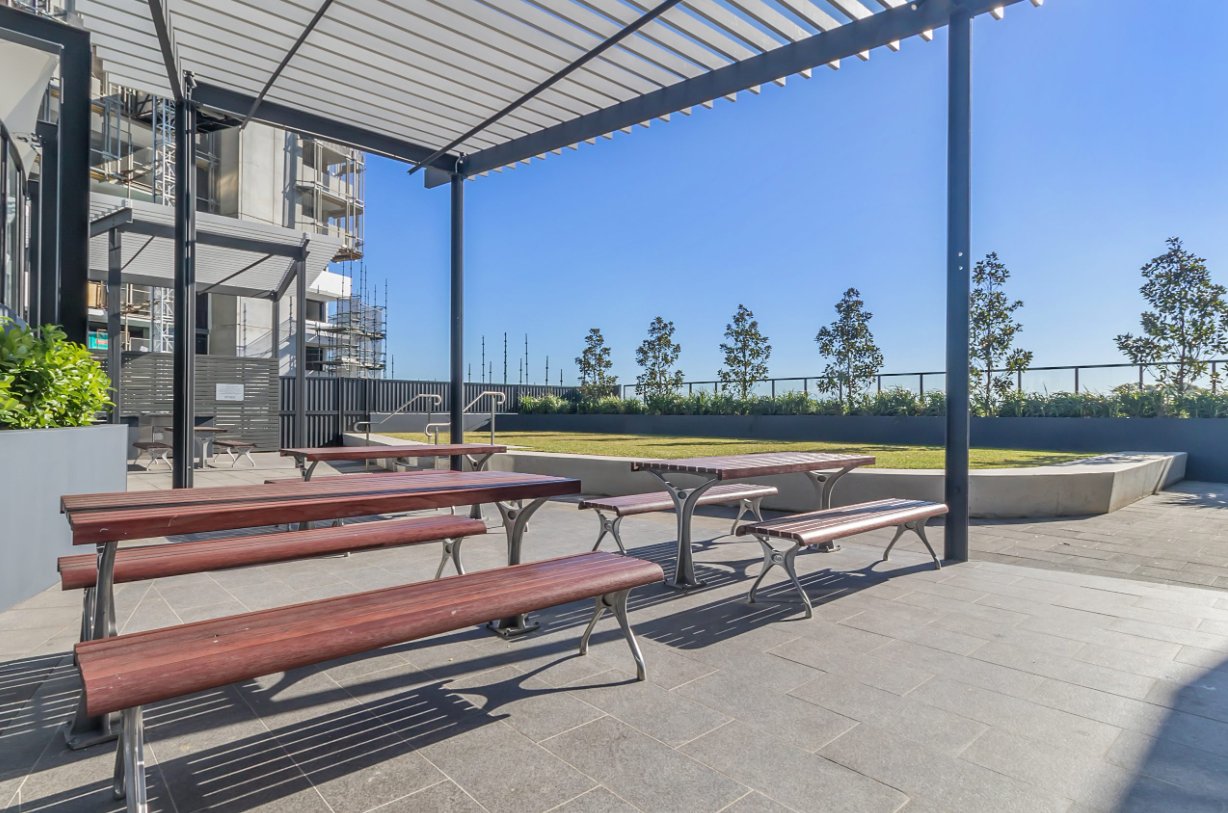 803/420 Macquarie Street LIVERPOOL 13