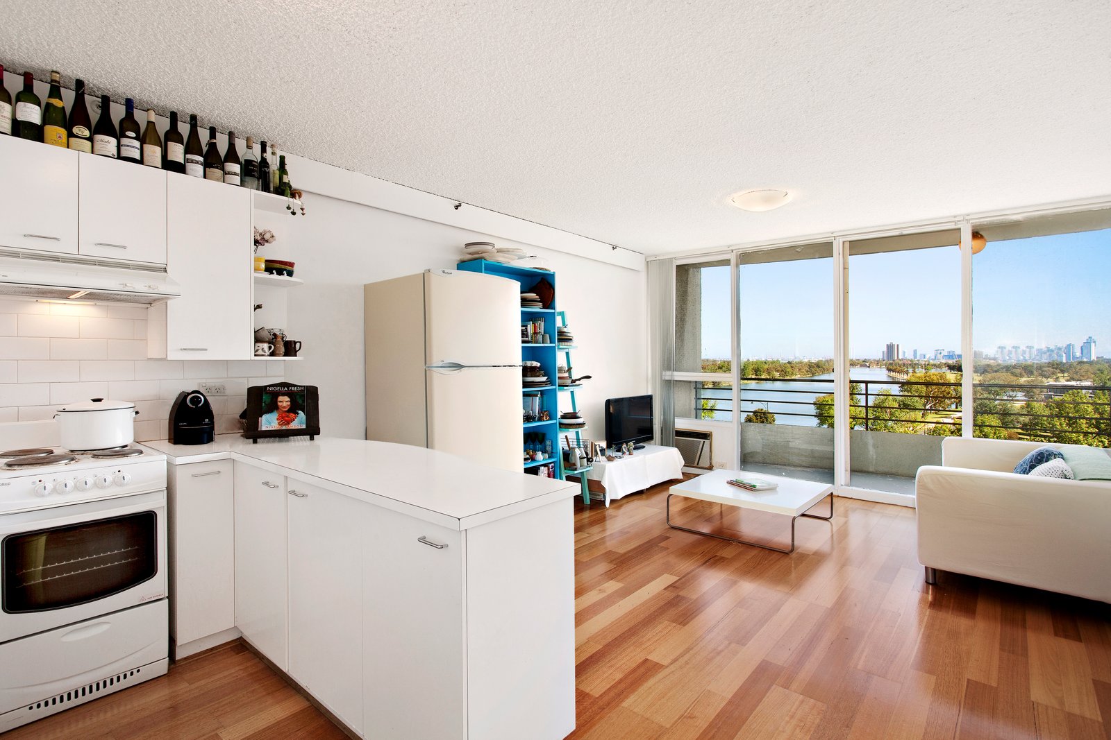 Gallery: 803/81 Queens Road