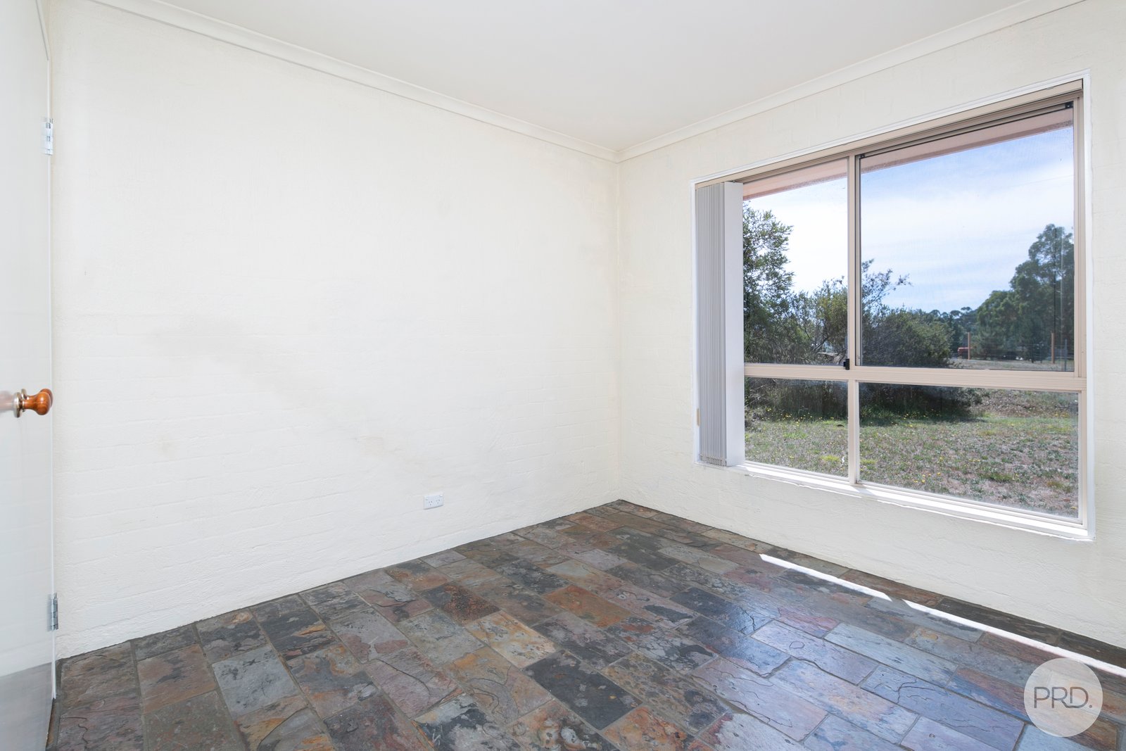 804 Linton-Carngham Road SNAKE VALLEY 7