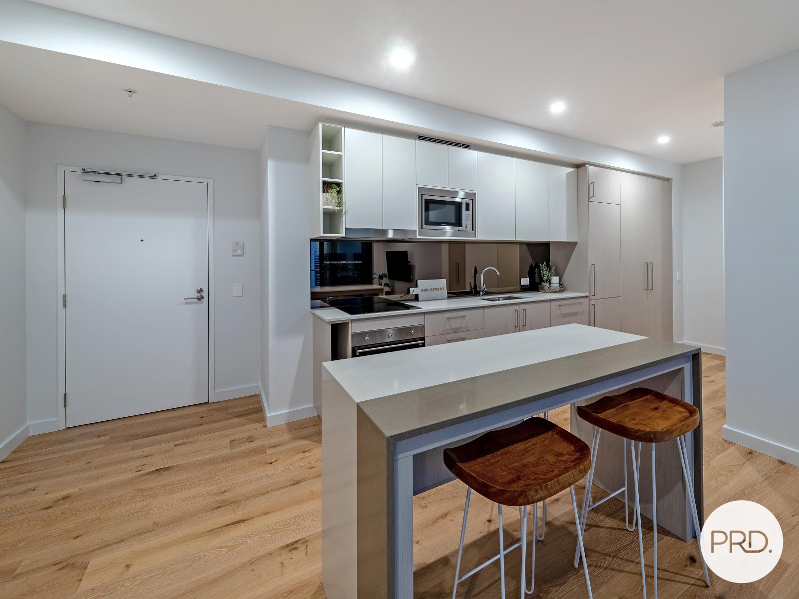 804/380 Murray Street PERTH 7