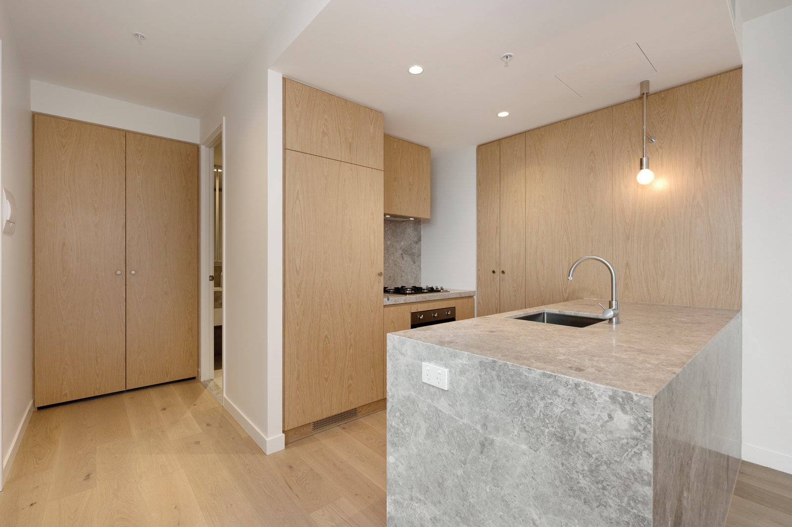 804/5 Glenarm Road, Glen Iris, 3146