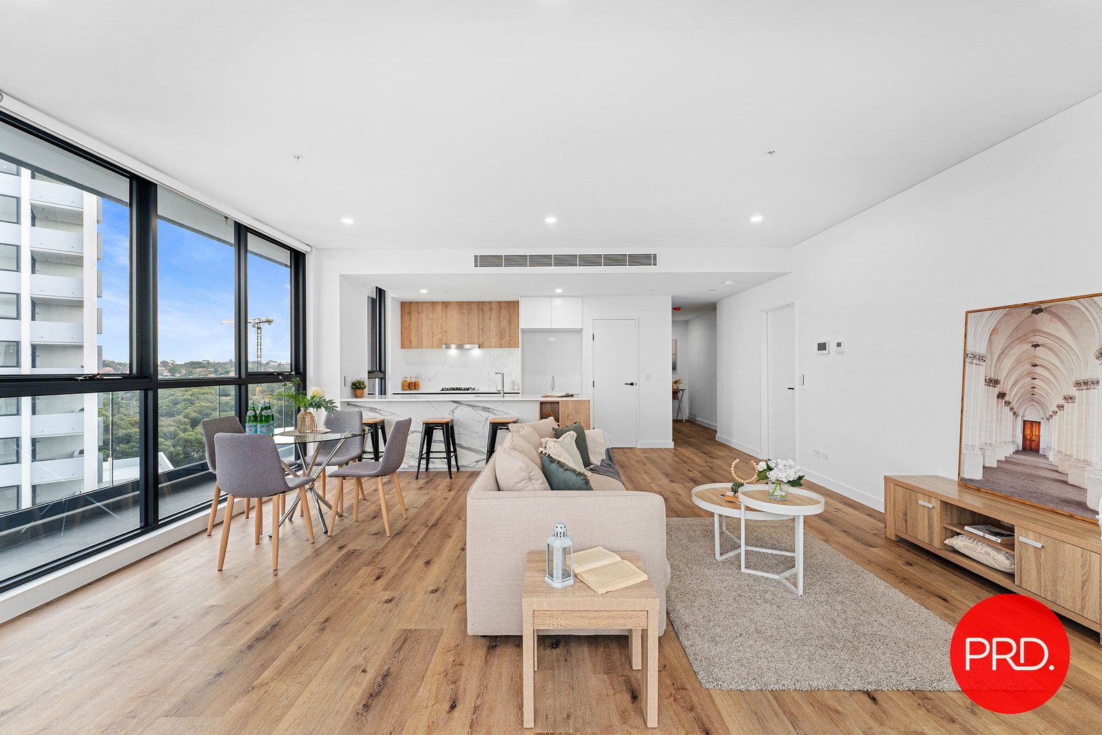 804/58 Regent Street KOGARAH 3