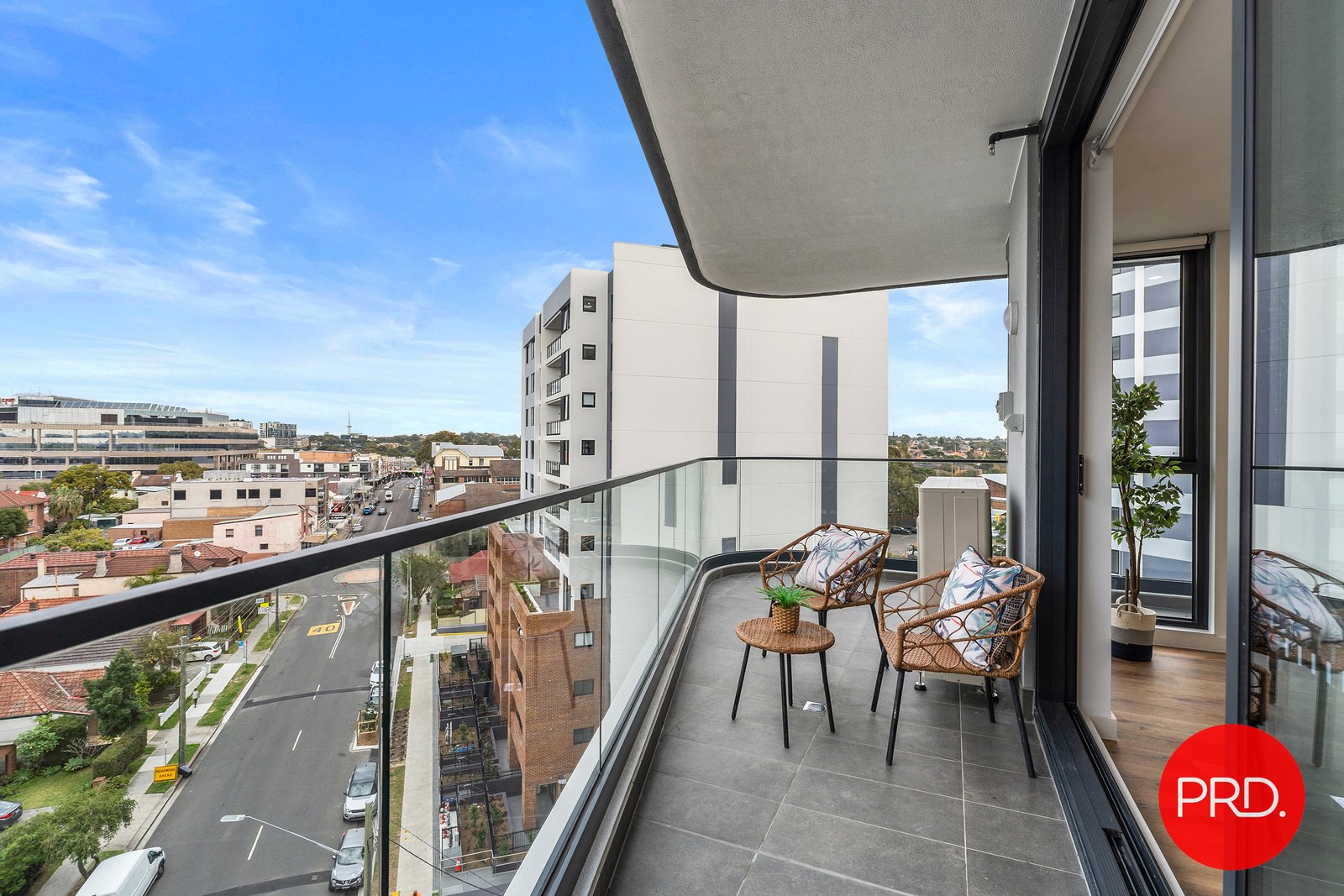 804/58 Regent Street KOGARAH 8