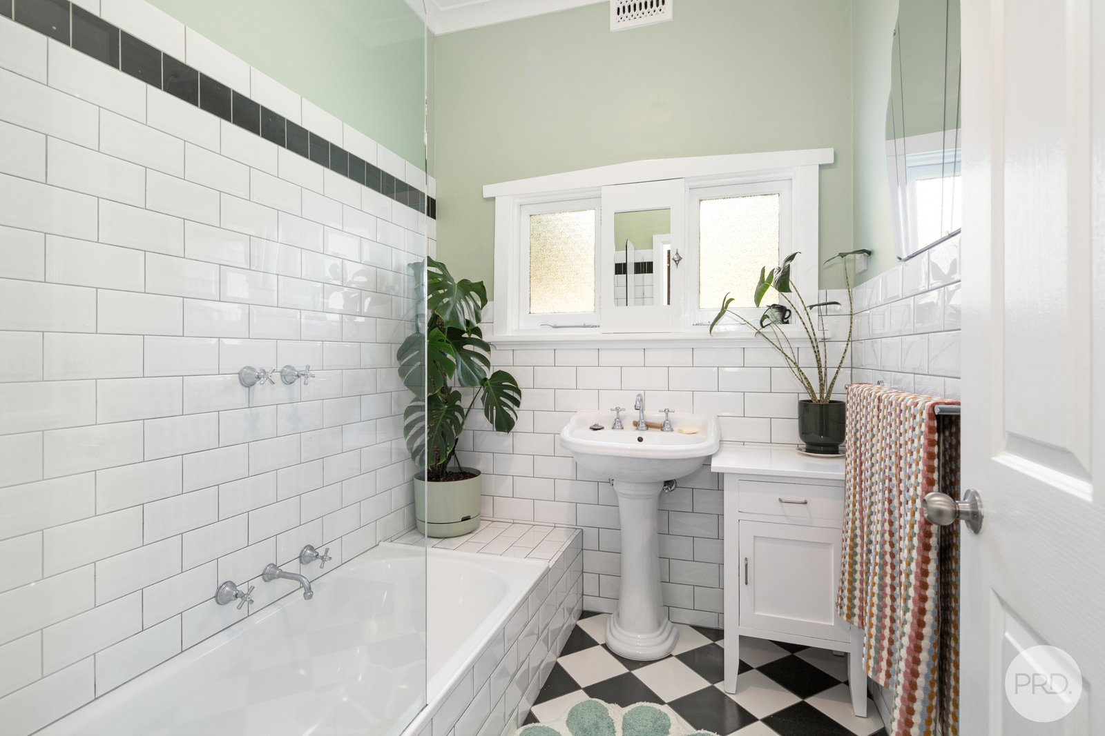 805 Humffray Street South MOUNT PLEASANT 9