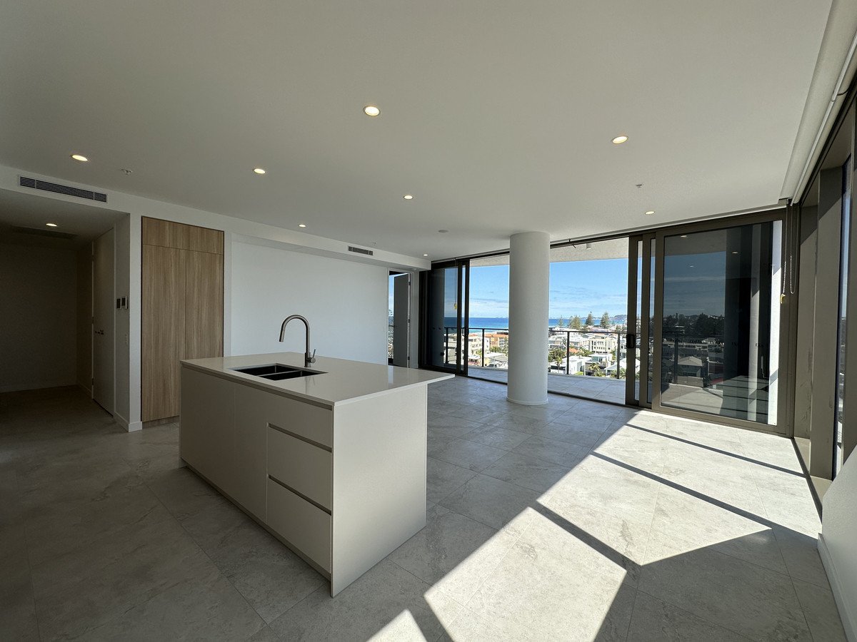 805/15 Peerless Avenue Mermaid Beach 4