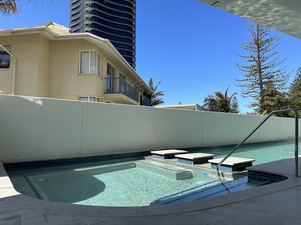 805/15 Peerless Avenue Mermaid Beach 24