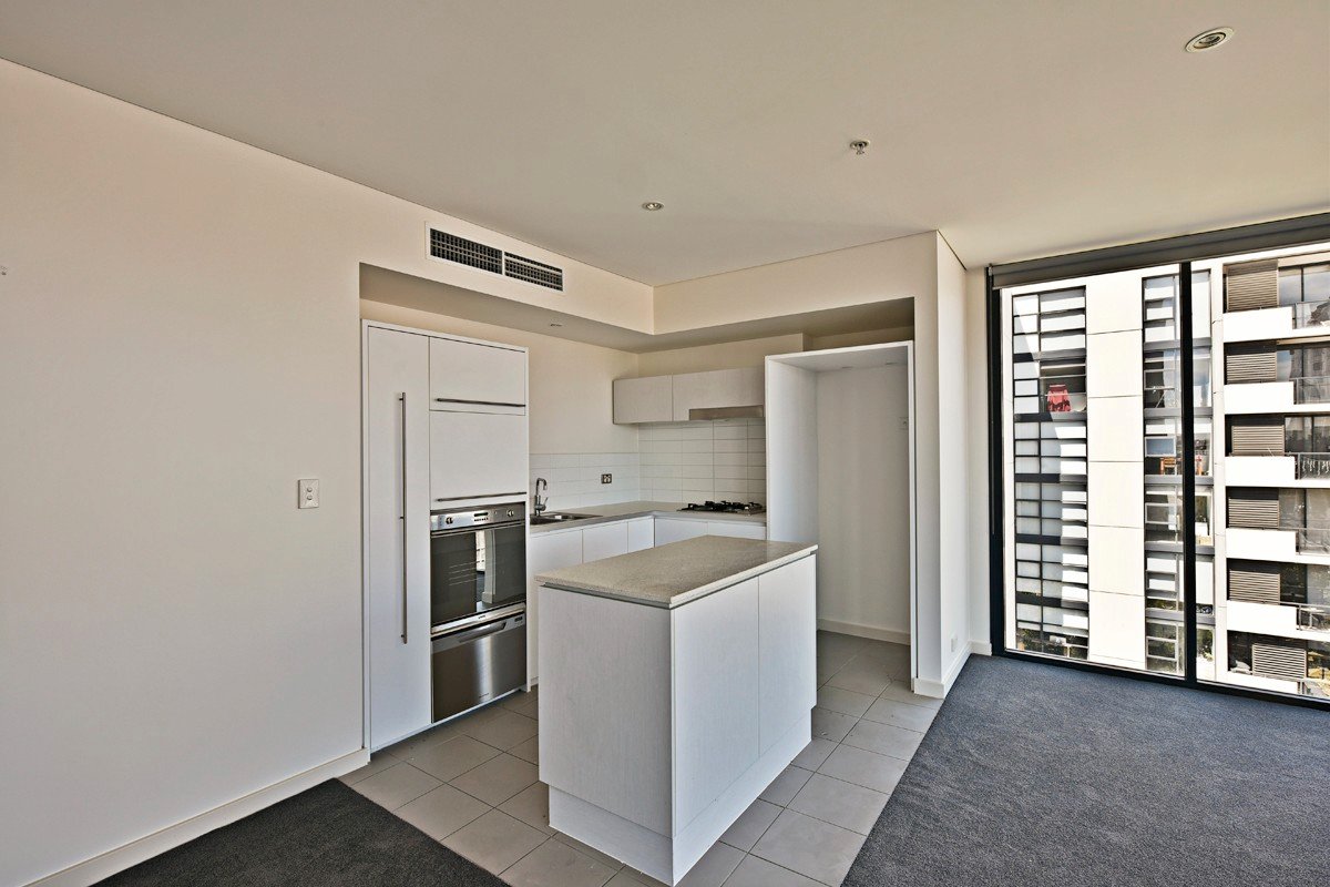 Gallery: 805/800 Chapel Street
