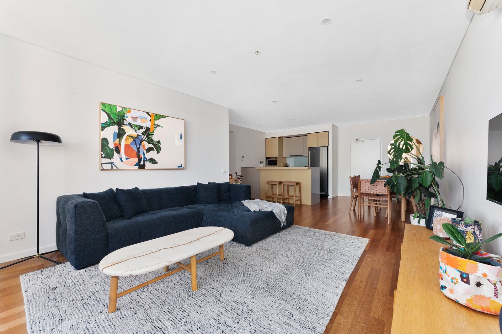 Gallery: 805G/93 Dow Street
