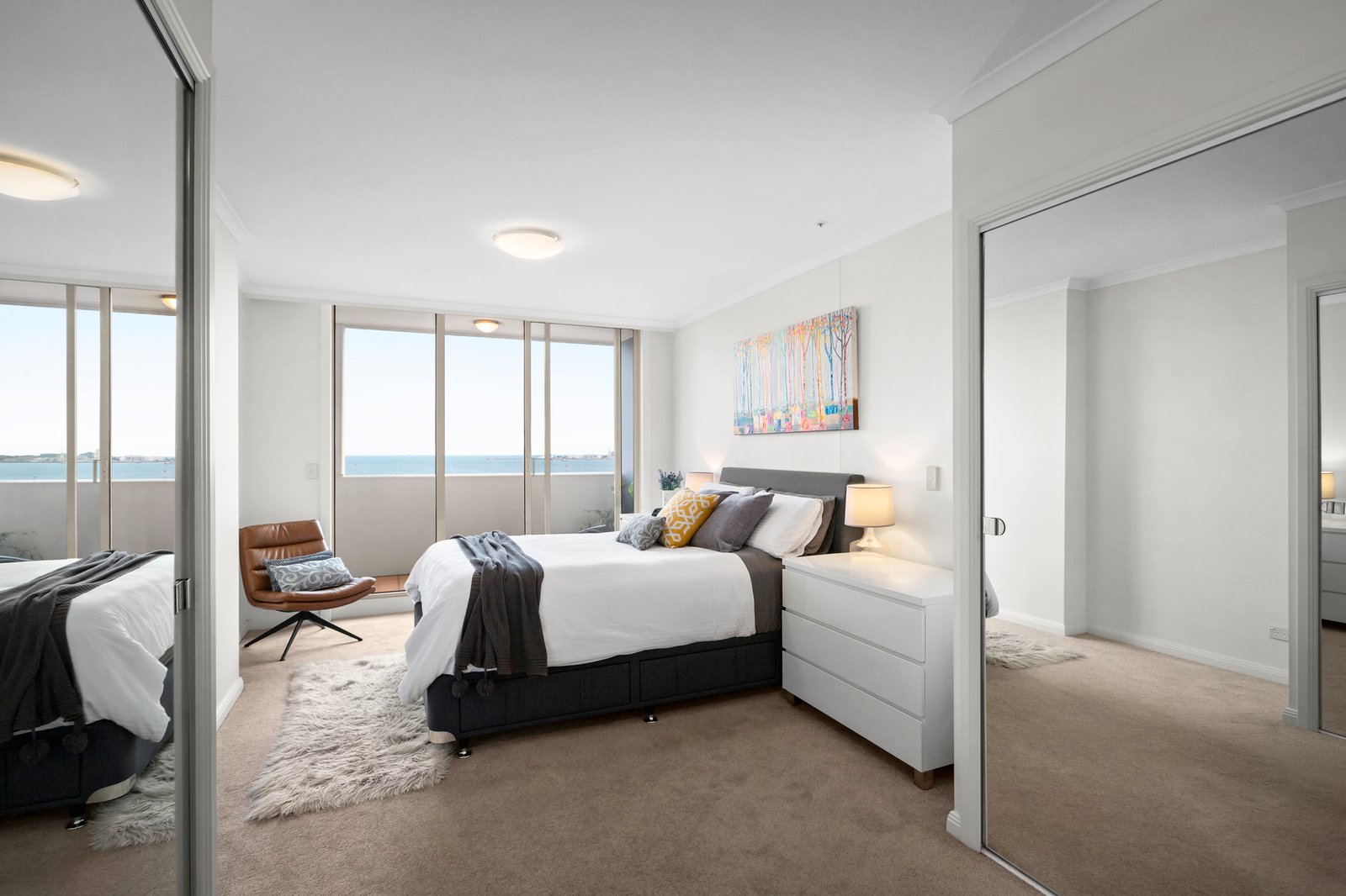 806/115 Beach Street, Port Melbourne, 3207