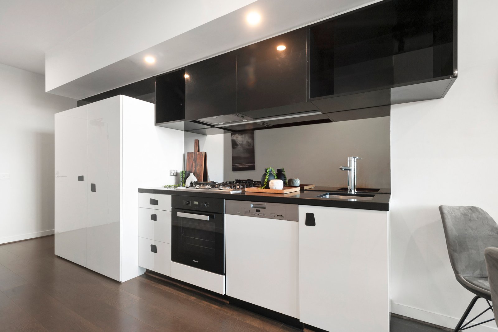 Real Estate and Property in 806/18 McCombie Street, Elsternwick, VIC