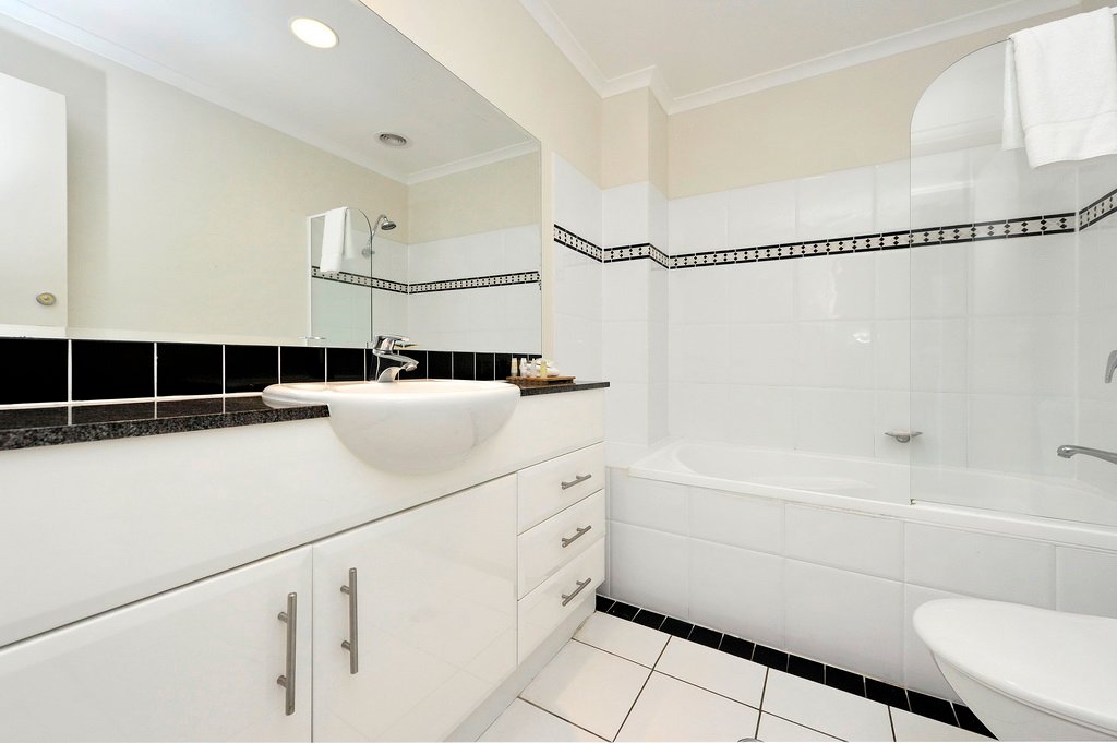 806/43 Shoal Bay Road SHOAL BAY 10
