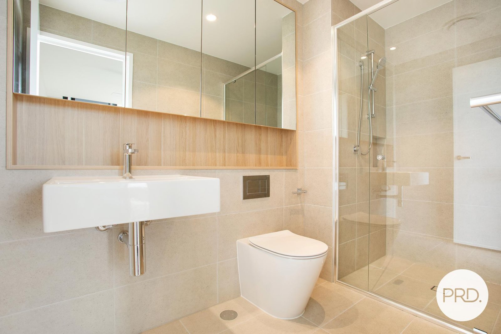 806/6 Tonga Place SOUTHPORT 6