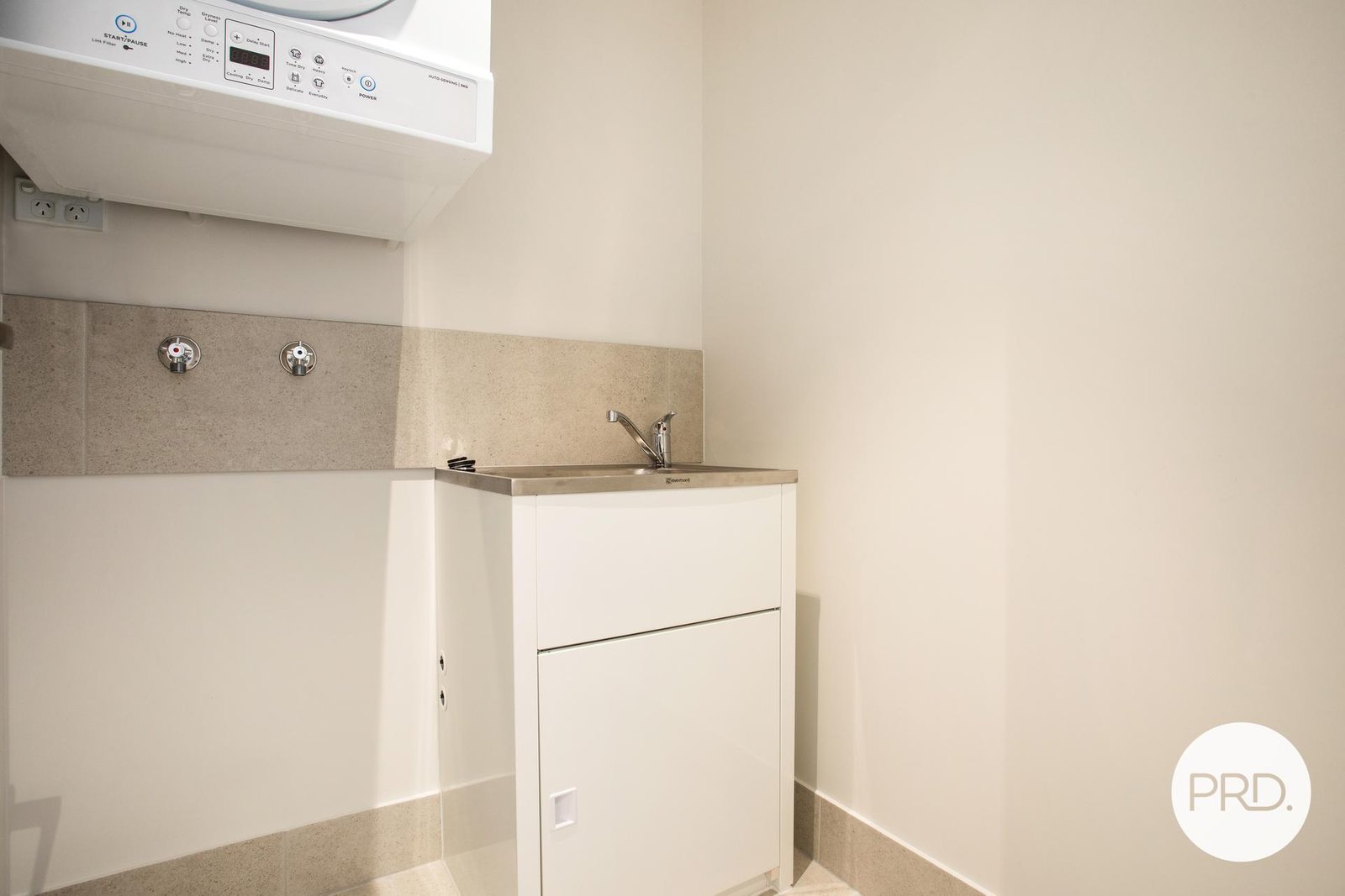 806/6 Tonga Place SOUTHPORT 8