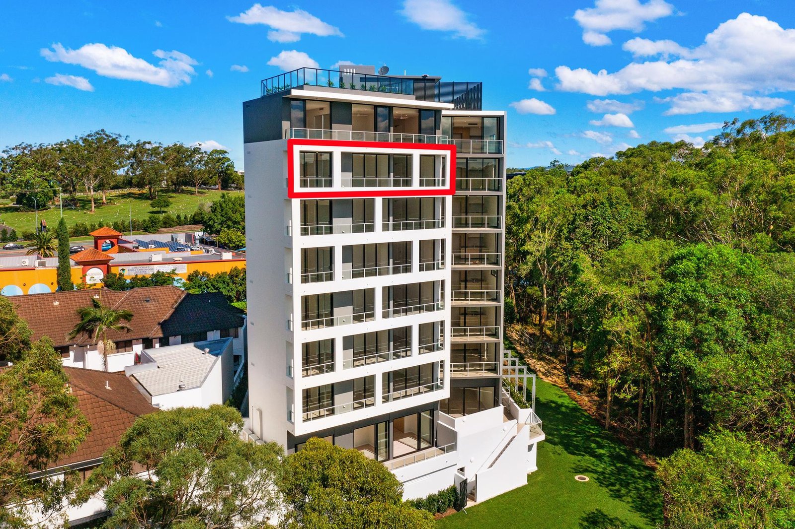 806/6 Tonga Place SOUTHPORT 10