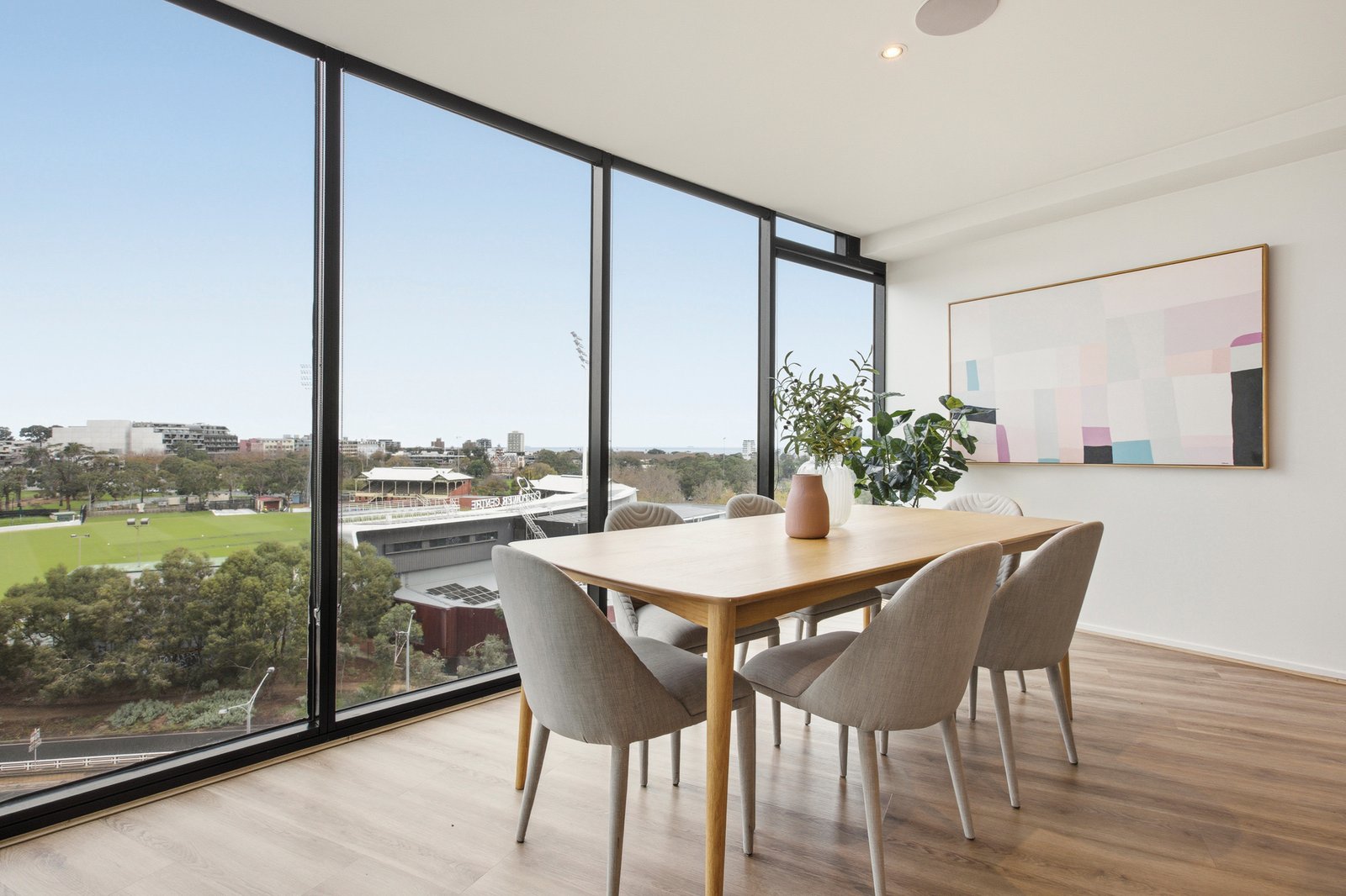 Gallery: 806/83 Queens Road