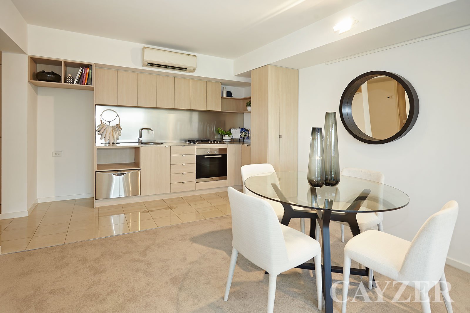 Gallery: 807/2 Albert Road