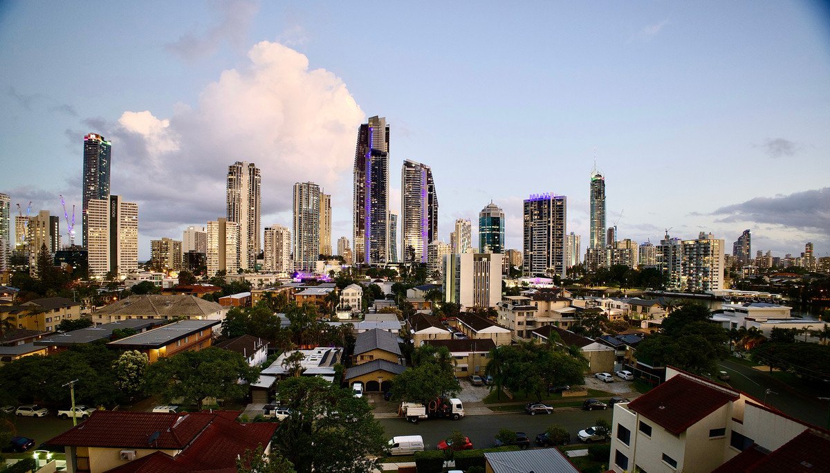 807/266 Stanhill Drive Surfers Paradise 1