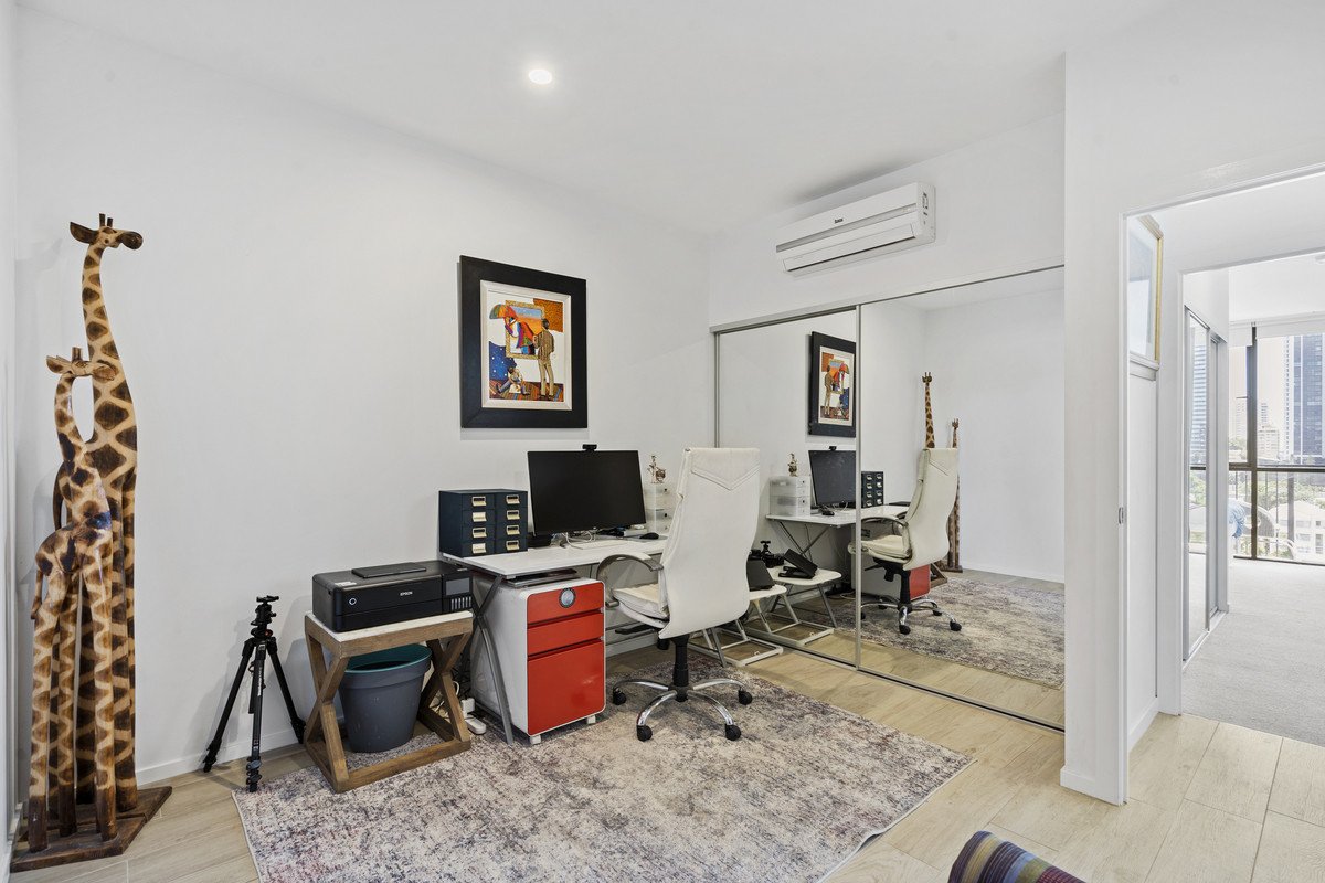807/266 Stanhill Drive Surfers Paradise 15