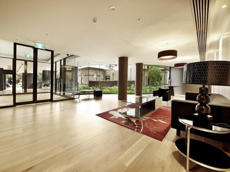 Gallery: 807/55 Queens Road