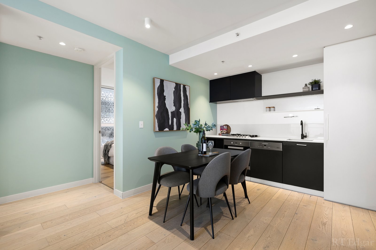 Real Estate and Property in 807/7 Claremont Street, South Yarra, VIC