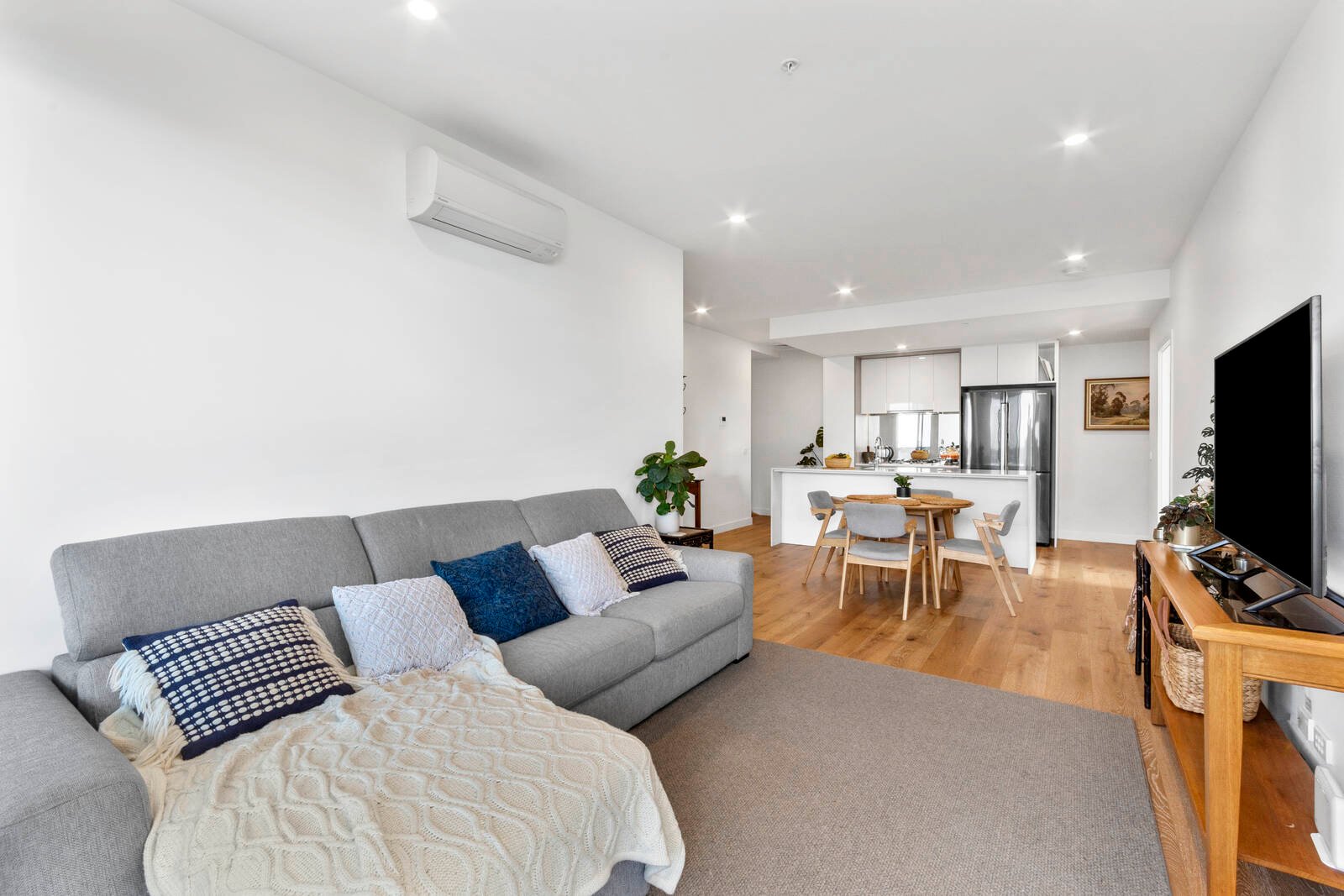 Gallery: 808/18 Malone Street