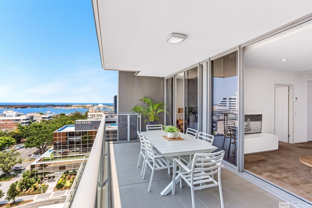 808/34 Scarborough Street SOUTHPORT 2