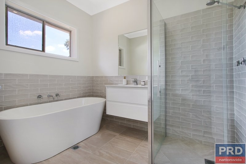 809 Delany Street GLENROY 11