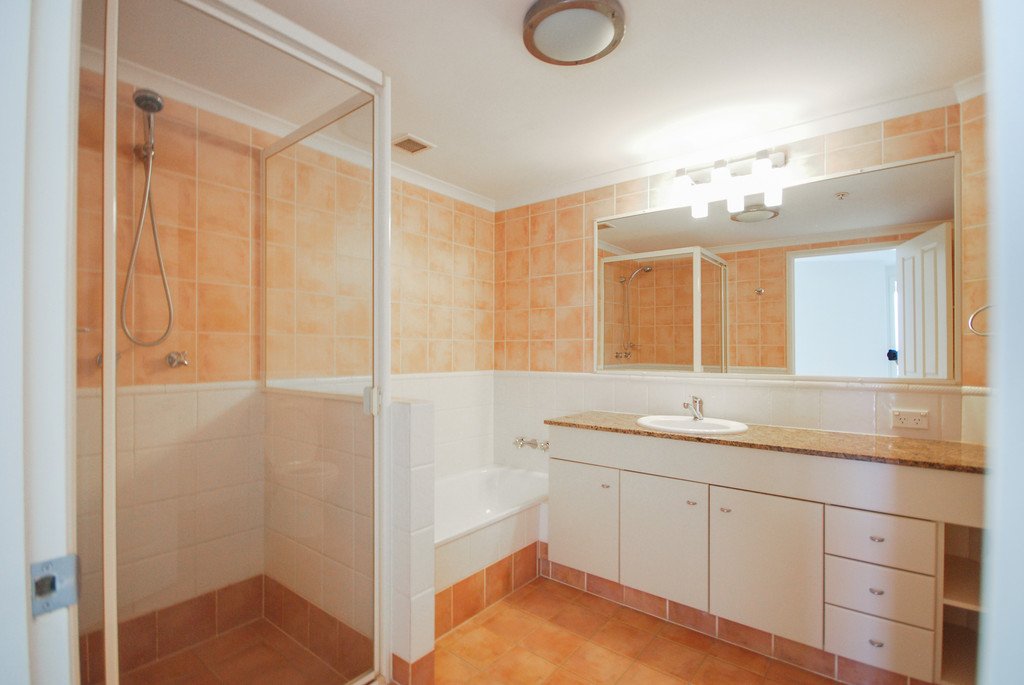 809/2-4 Stuart Street TWEED HEADS 4