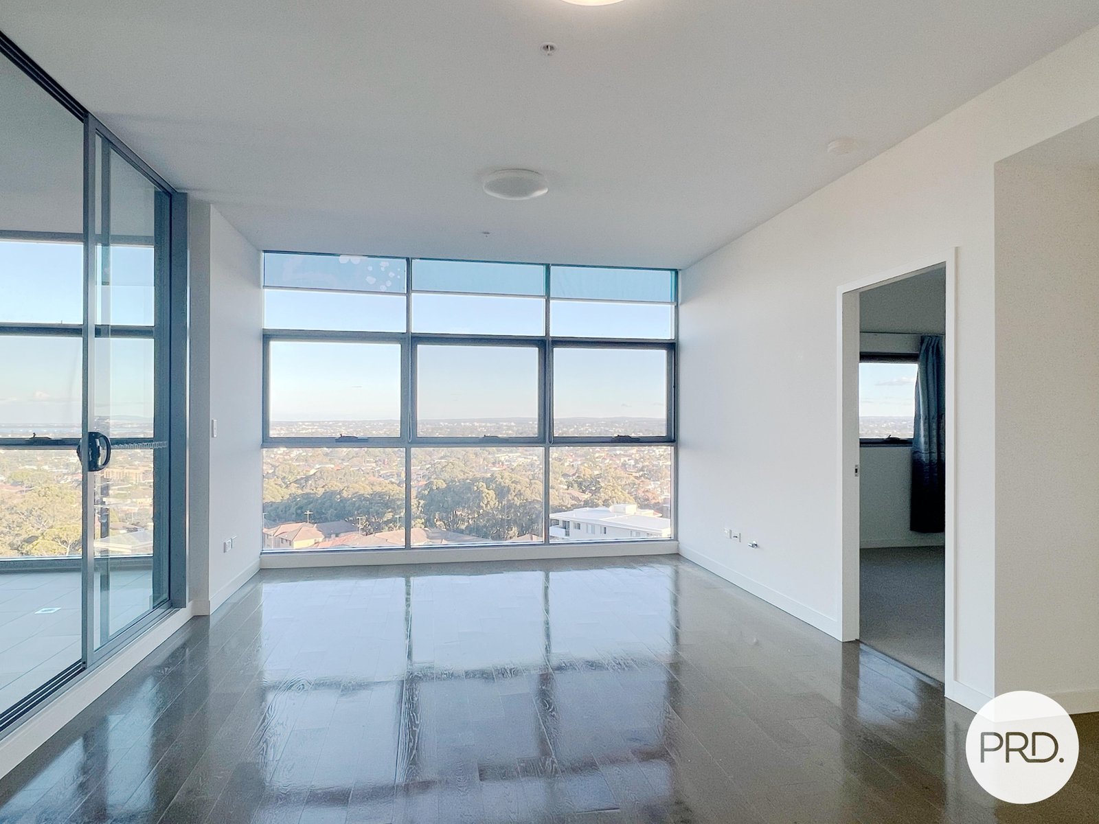809/21 Treacy Street HURSTVILLE 8