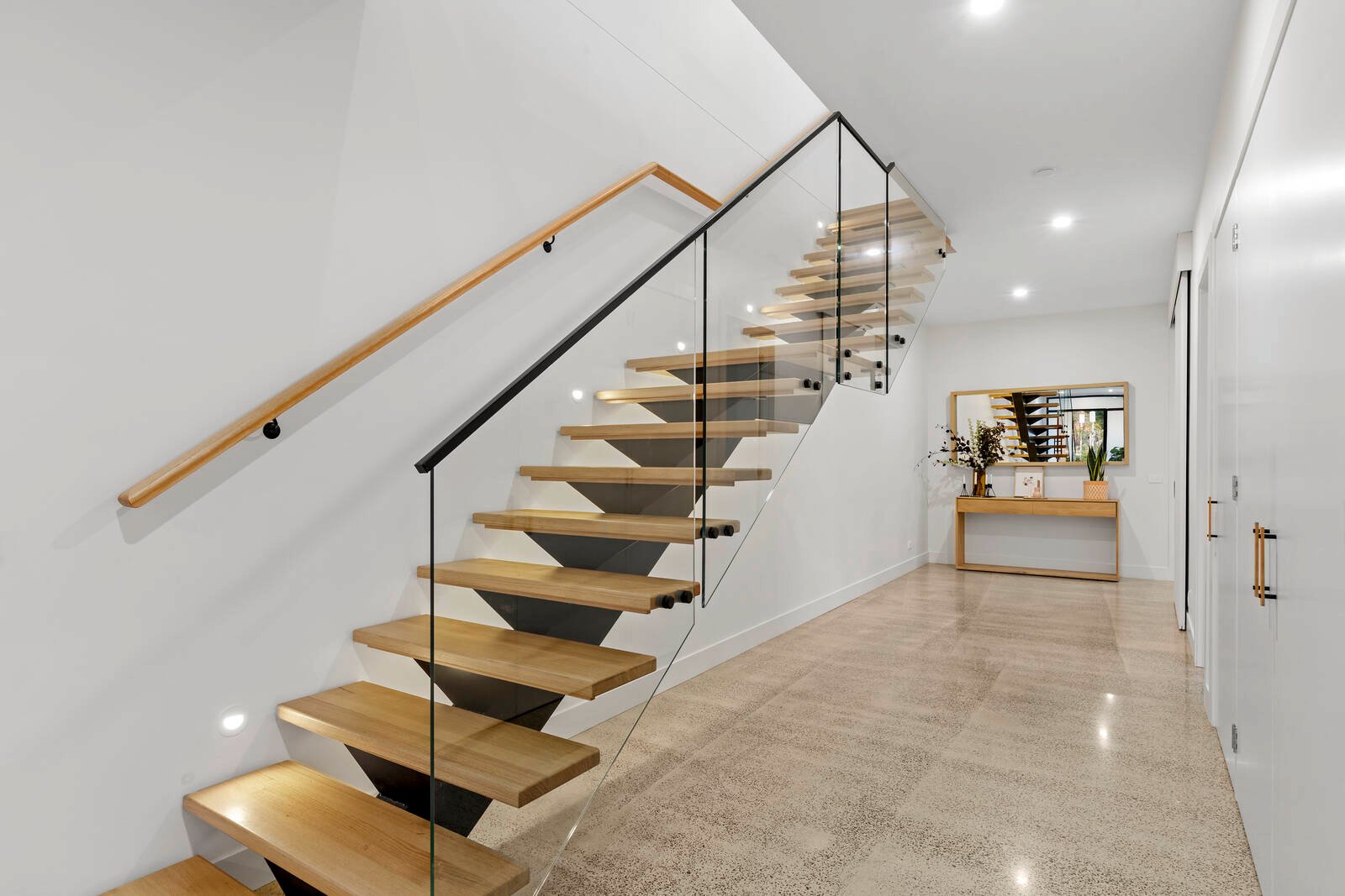 Real Estate and Property in 80a Field Street North, Ocean Grove, VIC