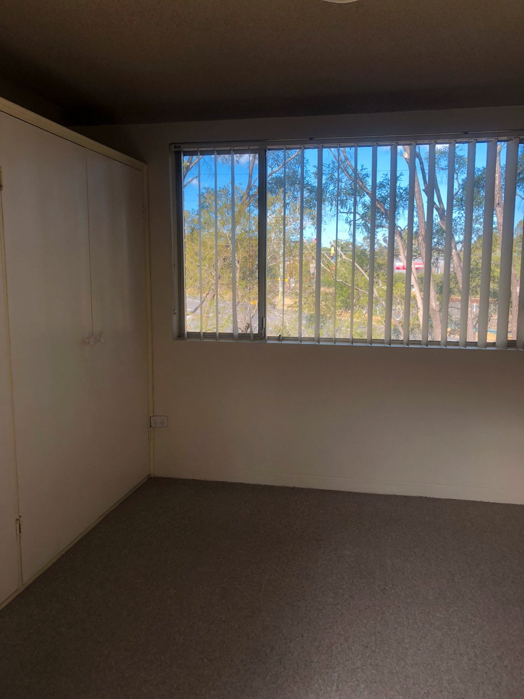 8/1-2 The Crescent PENRITH 4