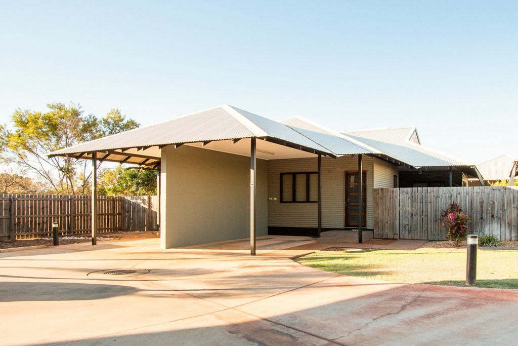 8/1-3 Bernard Way CABLE BEACH 2