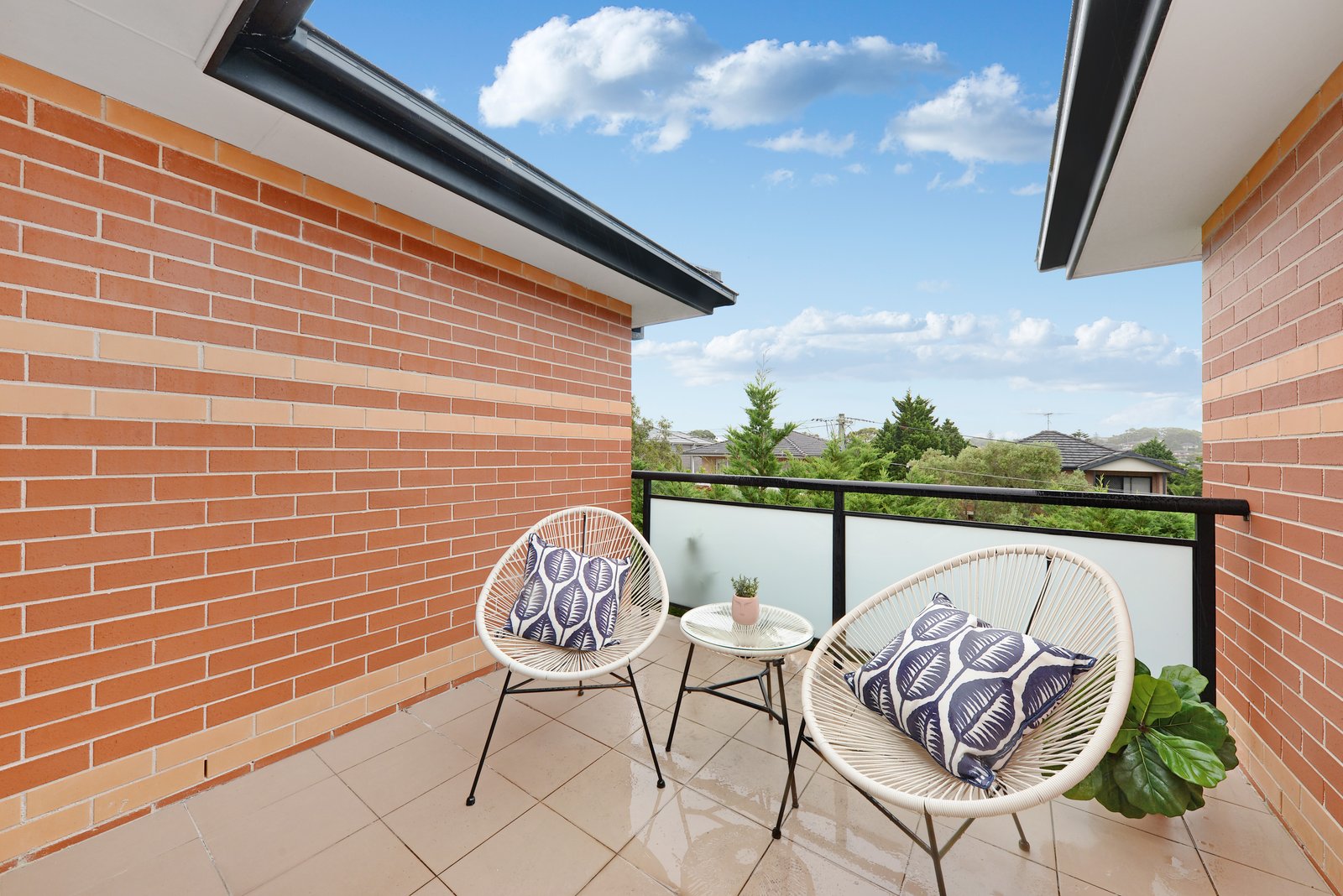 8/1-3 New Orleans Crescent MAROUBRA 4