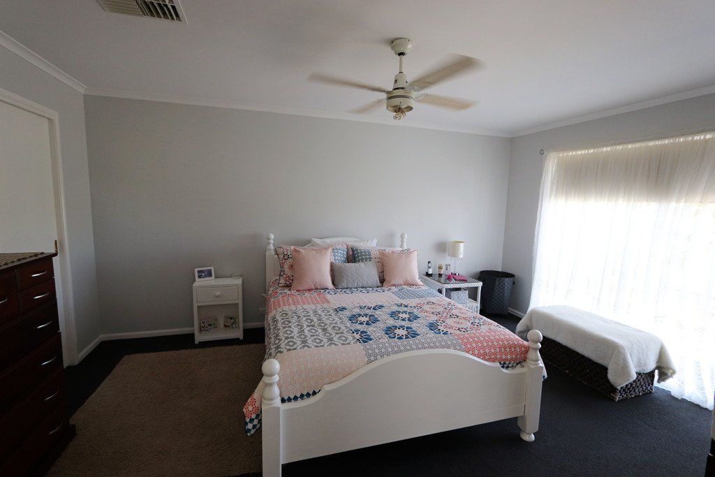 81-83 Gilbert St  TUMBARUMBA 11