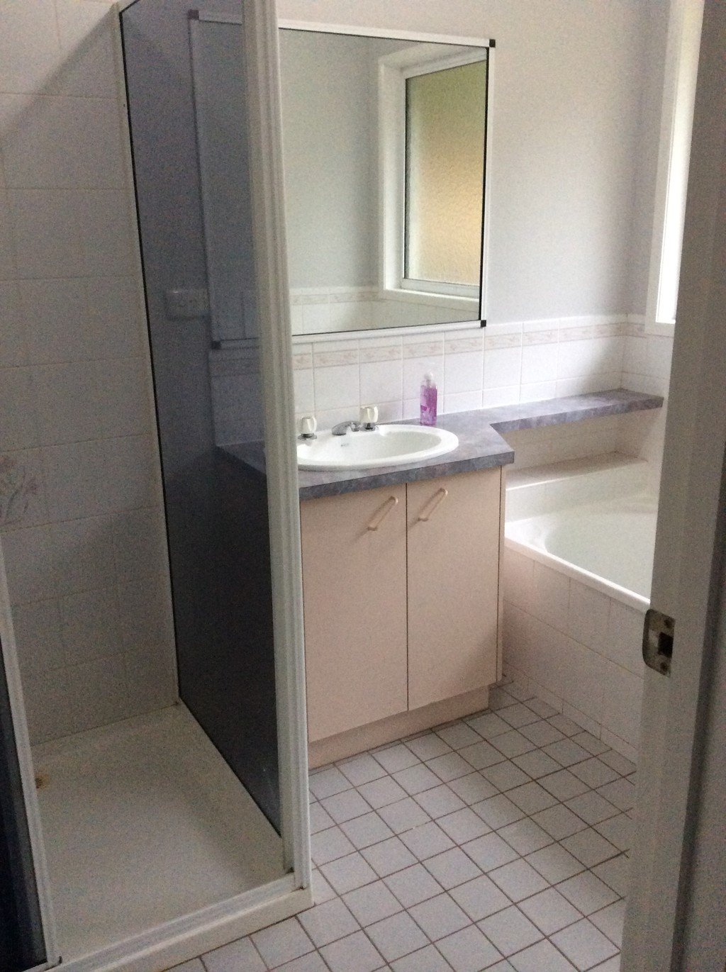 81-83 Gilbert St  TUMBARUMBA 4