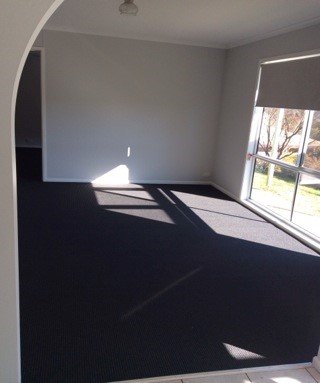 81-83 Gilbert St  TUMBARUMBA 7